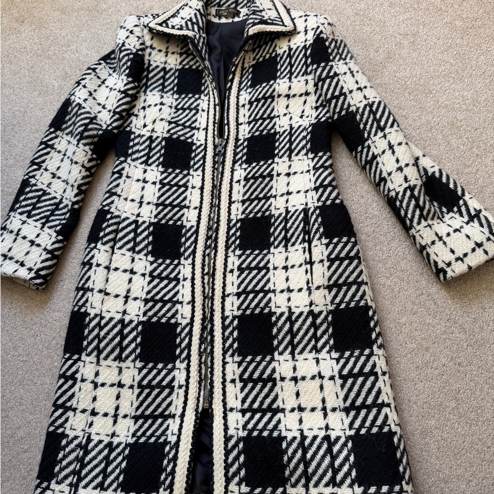 Angel Nina Plaid Wool Blend Coat Women Size 40 Black Cream Long Zip Jacket - Picture 6 of 16